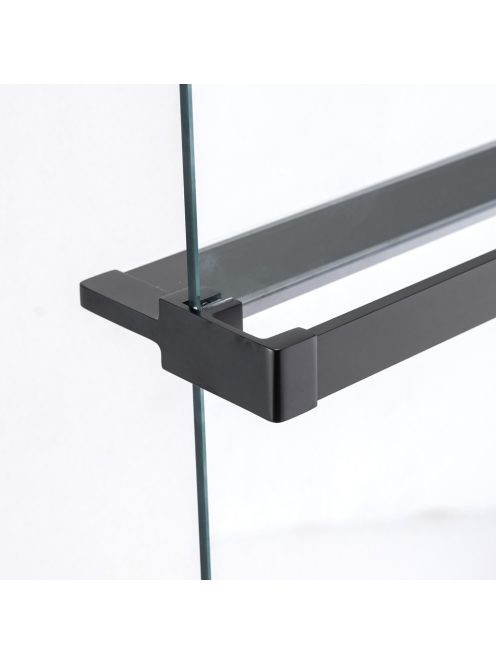 Stuxi Milano Plus Black Walk-in zuhanyfal, 80x200 cm, 8 mm vastag vízlepergető biztonsági üveggel, matt fekete profillal, távtartóval, polccal és törölközőtartóval